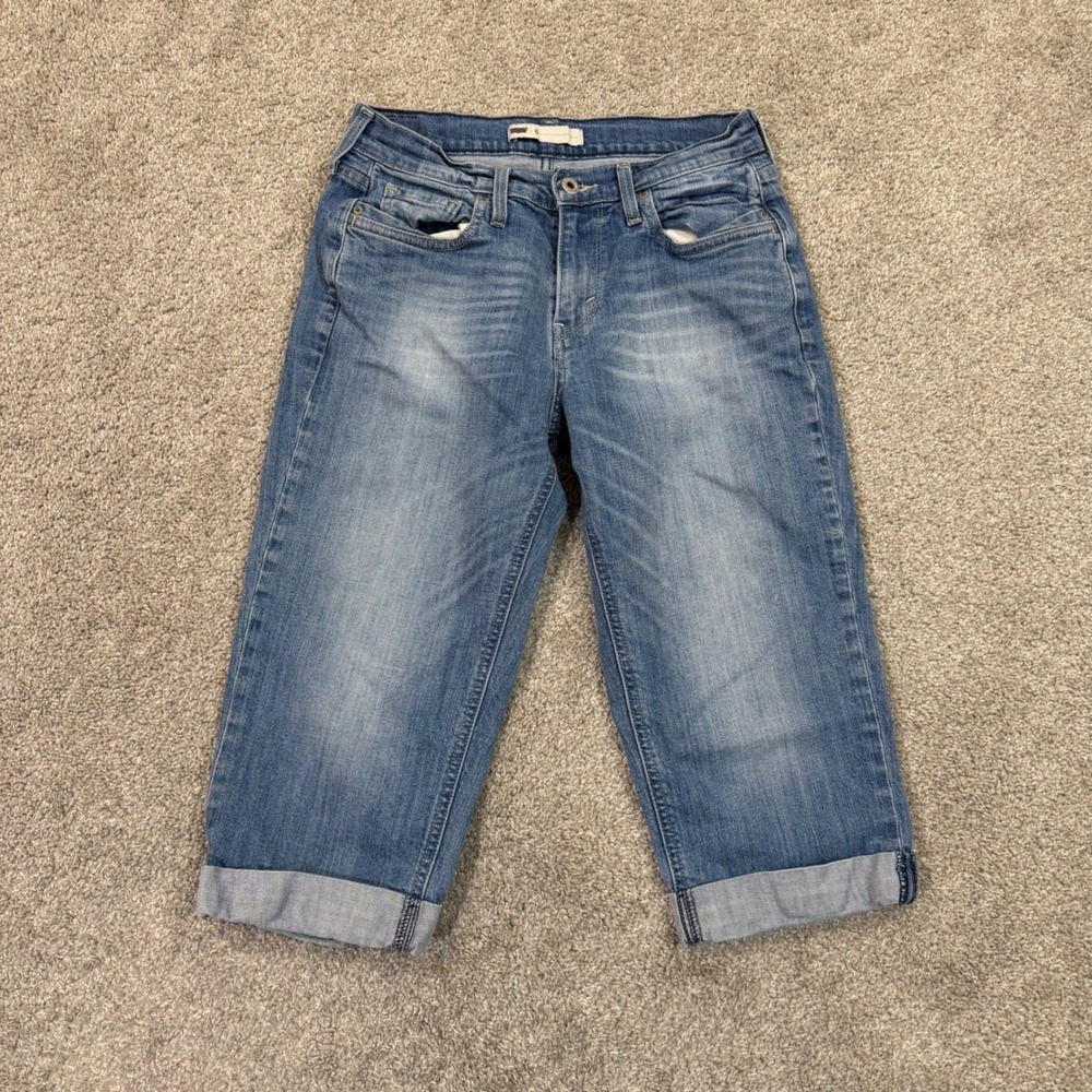 Levis 517 Women Size 6 Medium Wash Denim Capri Jeans‎ Cuffed Cropped Casual